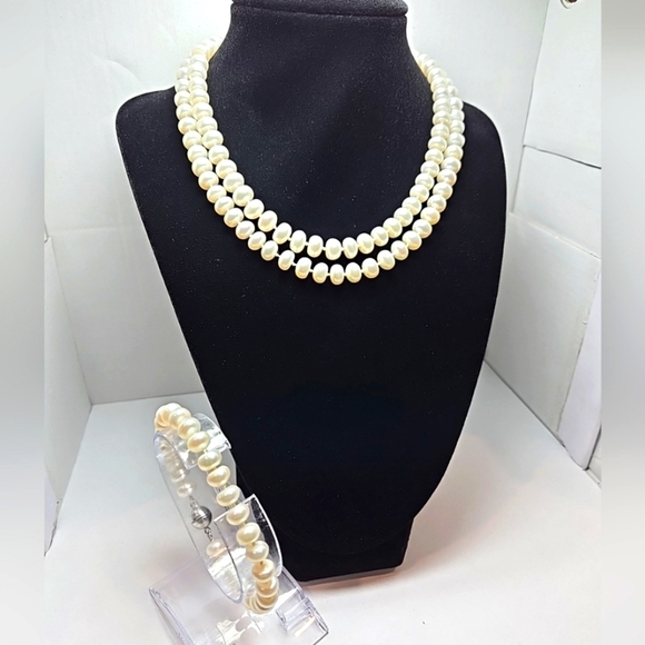 White Pearl Necklace Magnetic Clasp Bracelet Dainty Petite Sophisticated Classic - Picture 1 of 8